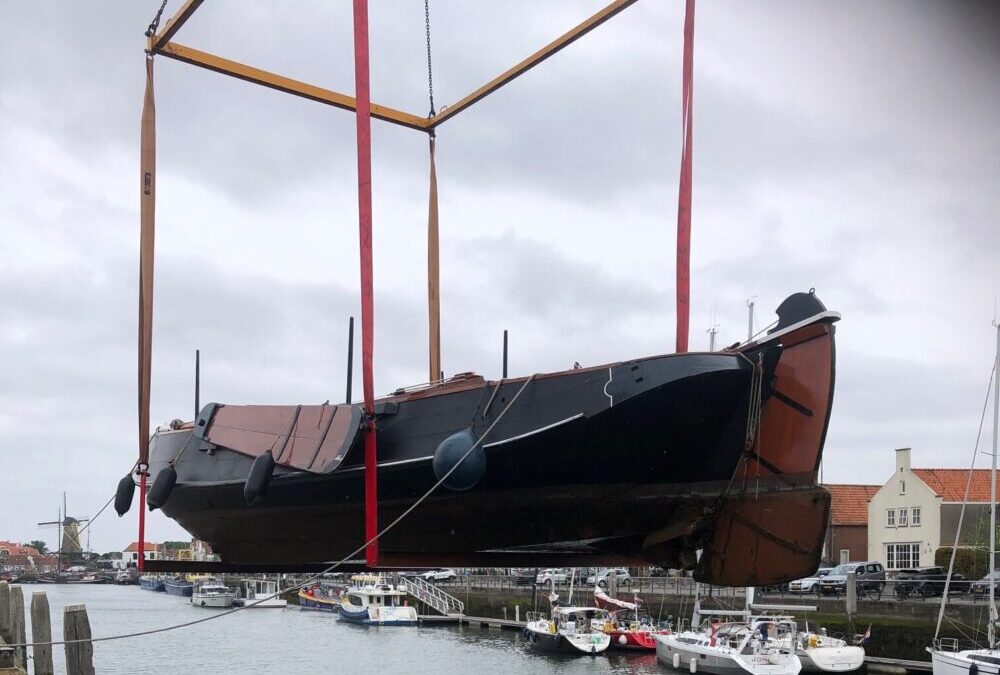 ARM17 uit het water
